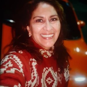 Meet your Posher, Lizbeth